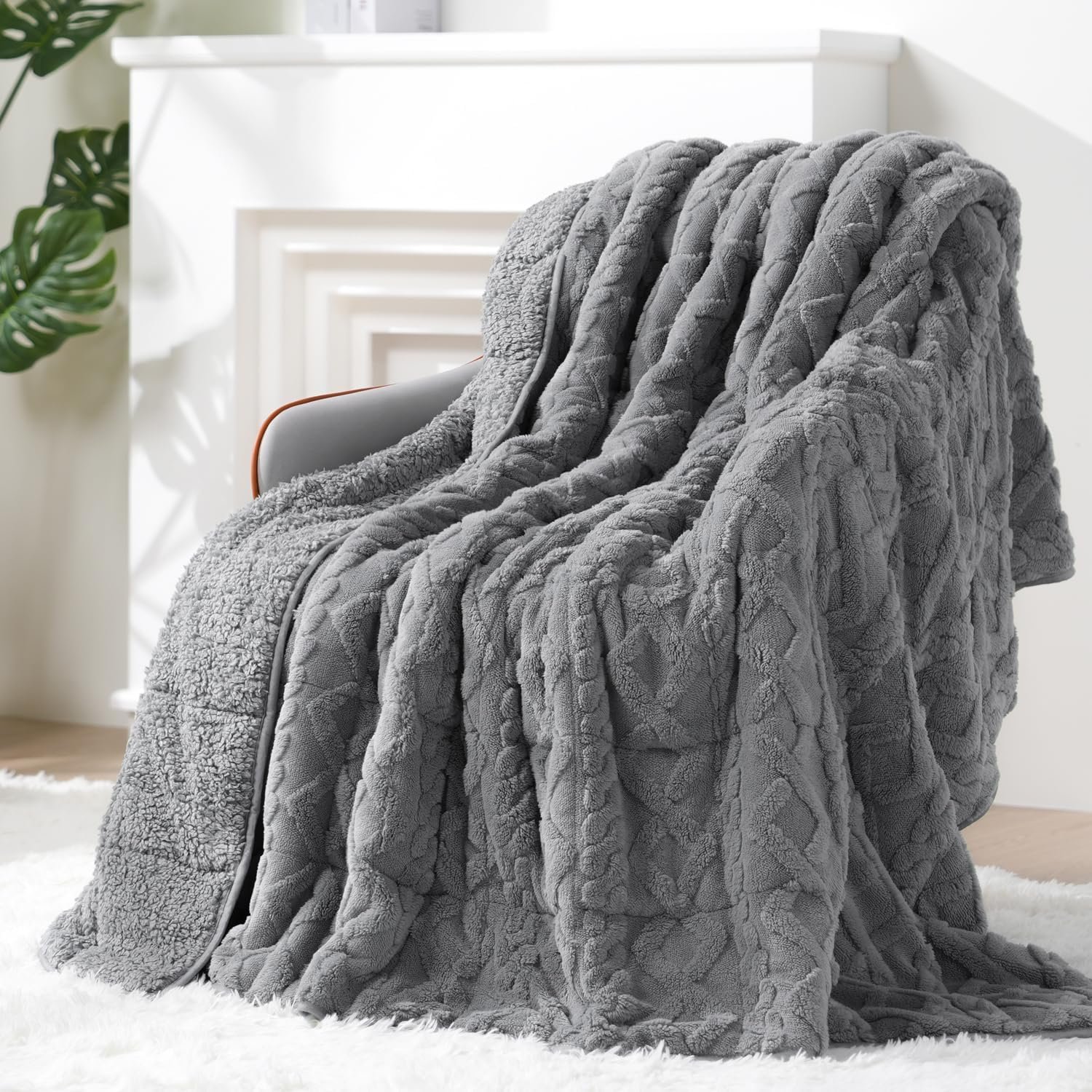 Super Fuzzy Soft Sherpa Fleece Weighted Blanket, 15 lbs Dual Sided Fluffy Heavy Weighted Blankets for Adults – No Bunching with Double Layers of Soft Inner Lining (60″x 80″, 15 Pounds)